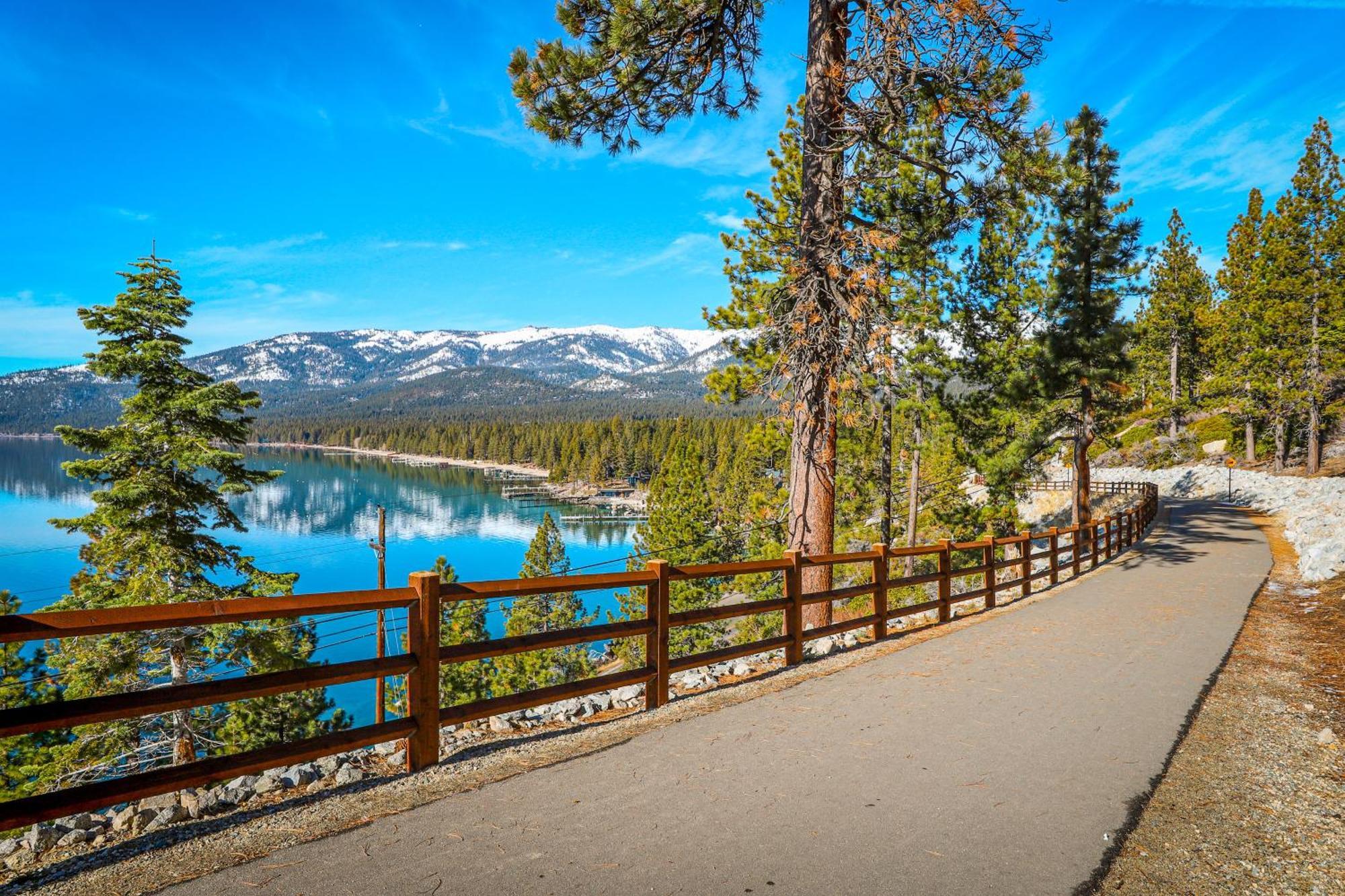 Tahome & Tahoe Place Incline Village Camera foto